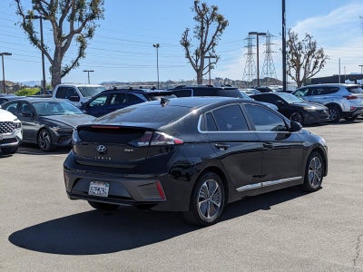 2022 Hyundai IONIQ Plug-In Hybrid SEL Hatchback