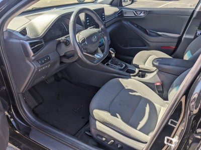 2022 Hyundai IONIQ Plug-In Hybrid SEL Hatchback