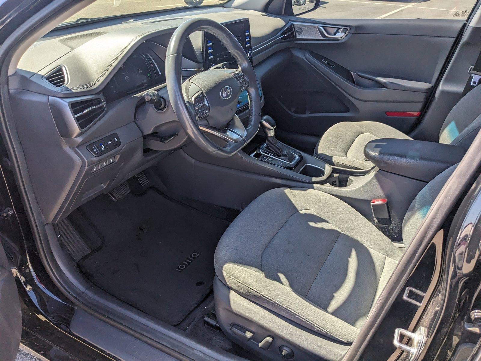 2022 Hyundai IONIQ Plug-In Hybrid SEL Hatchback