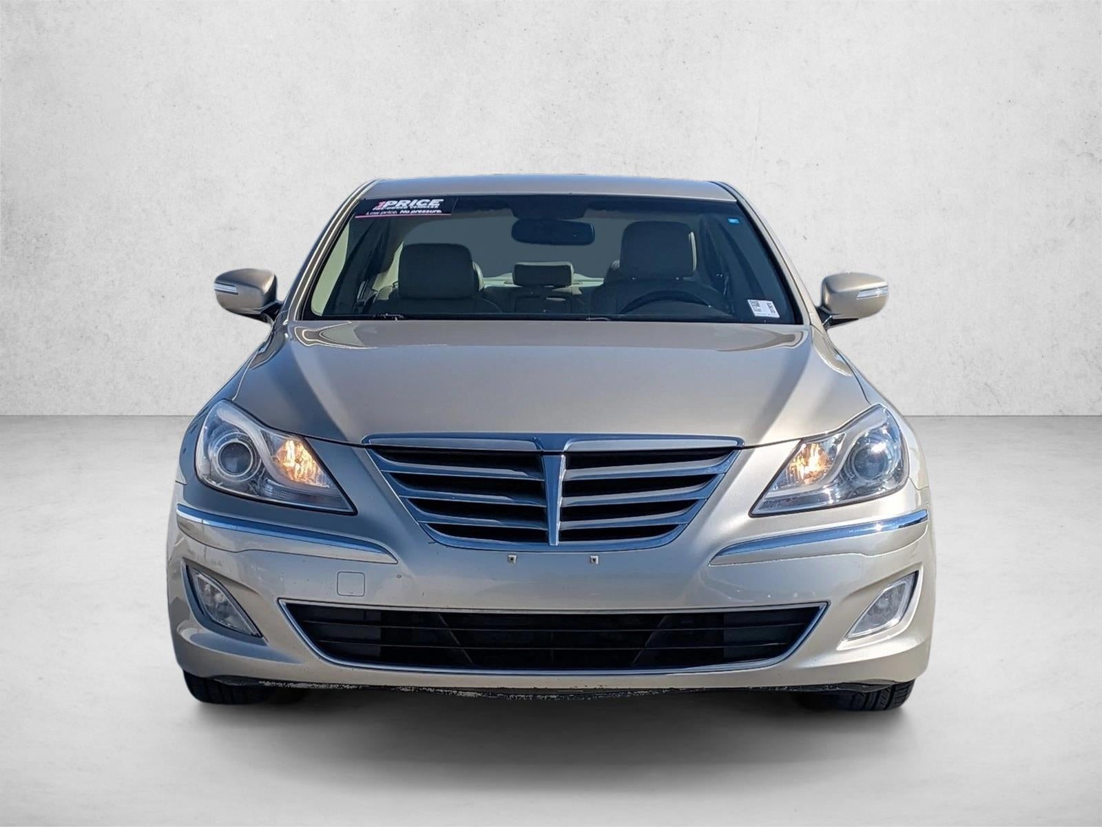 2012 Hyundai GENESIS 4dr Sdn V6 3.8L