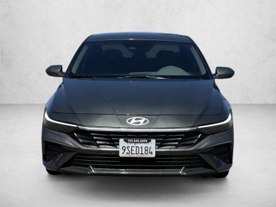 2025 Hyundai ELANTRA SE IVT