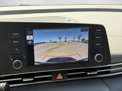 2025 Hyundai ELANTRA SE IVT