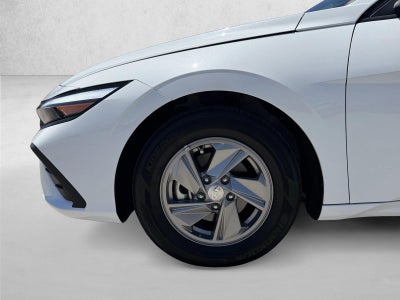 2025 Hyundai ELANTRA SE IVT