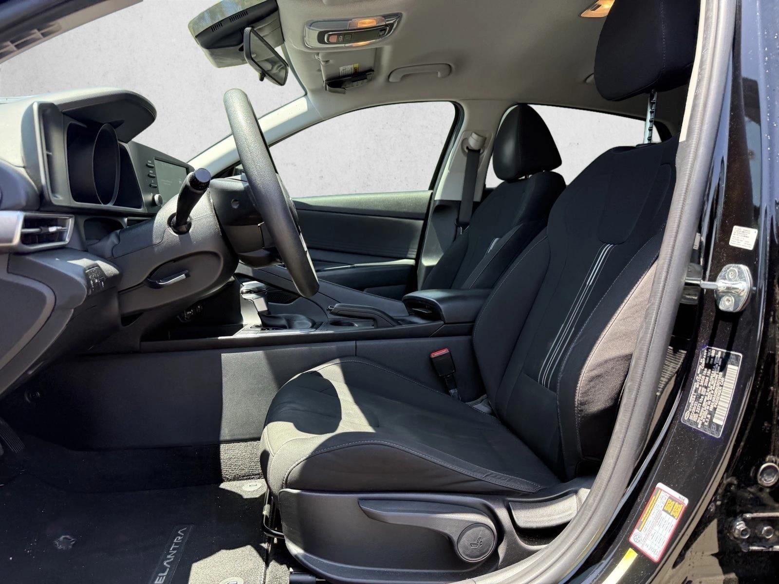 2022 Hyundai ELANTRA SEL IVT