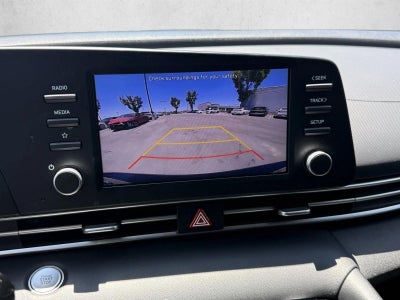 2022 Hyundai ELANTRA SEL IVT