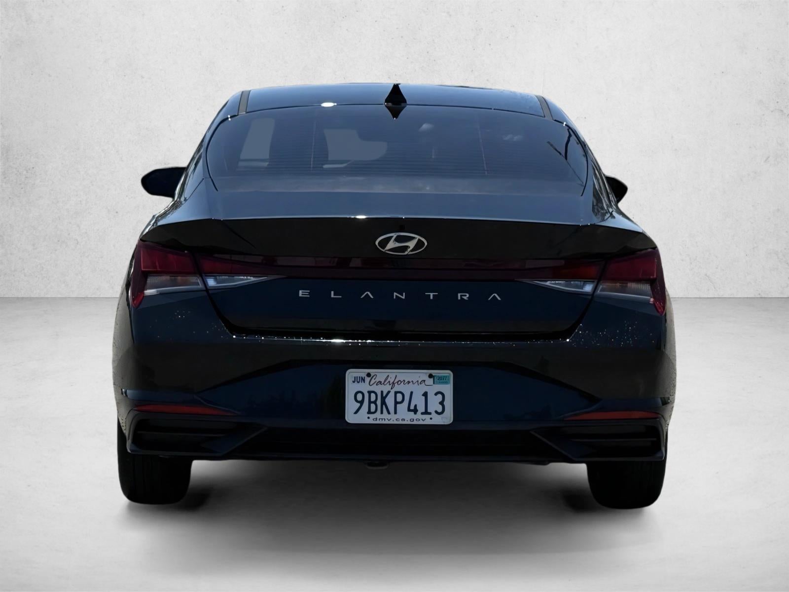 2022 Hyundai ELANTRA SEL IVT