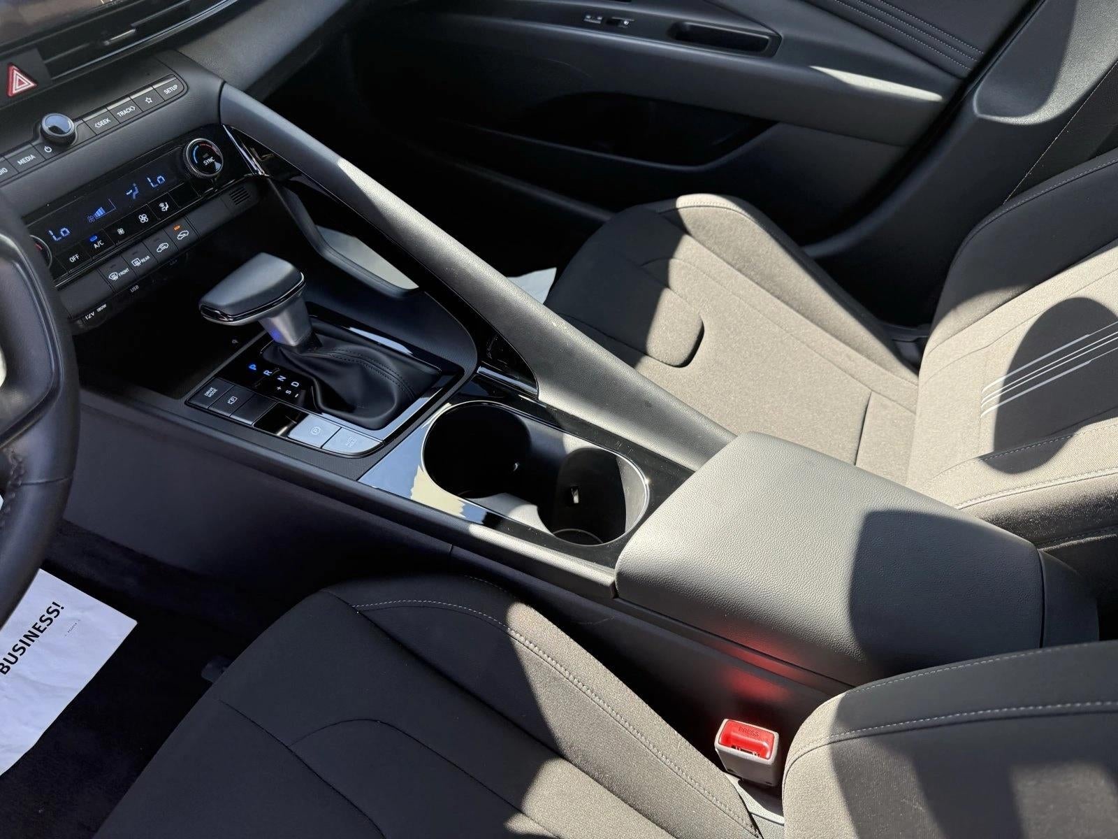 2025 Hyundai ELANTRA Hybrid SEL Sport DCT