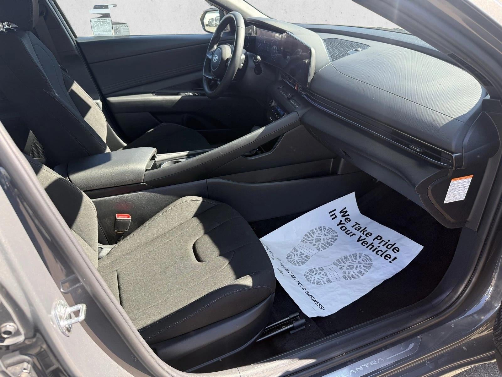 2025 Hyundai ELANTRA Hybrid SEL Sport DCT