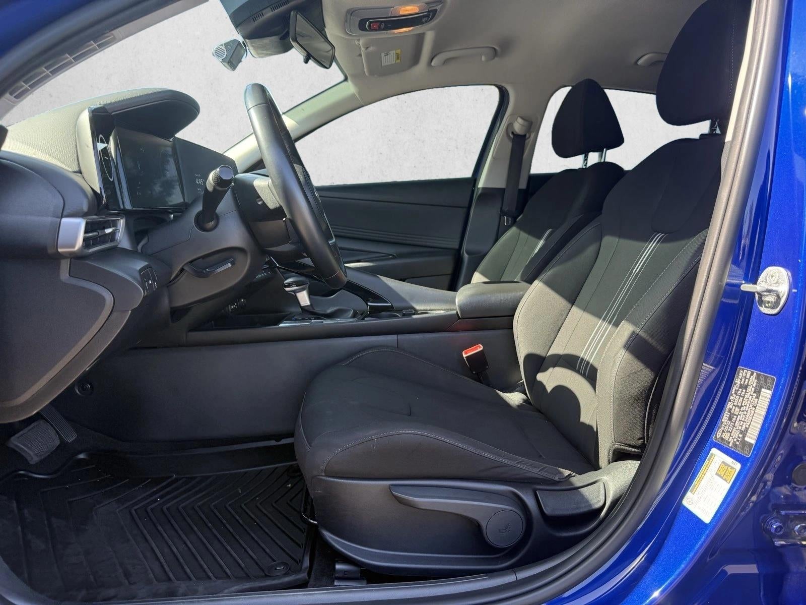 2023 Hyundai ELANTRA SEL IVT