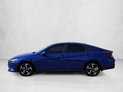 2023 Hyundai ELANTRA SEL IVT