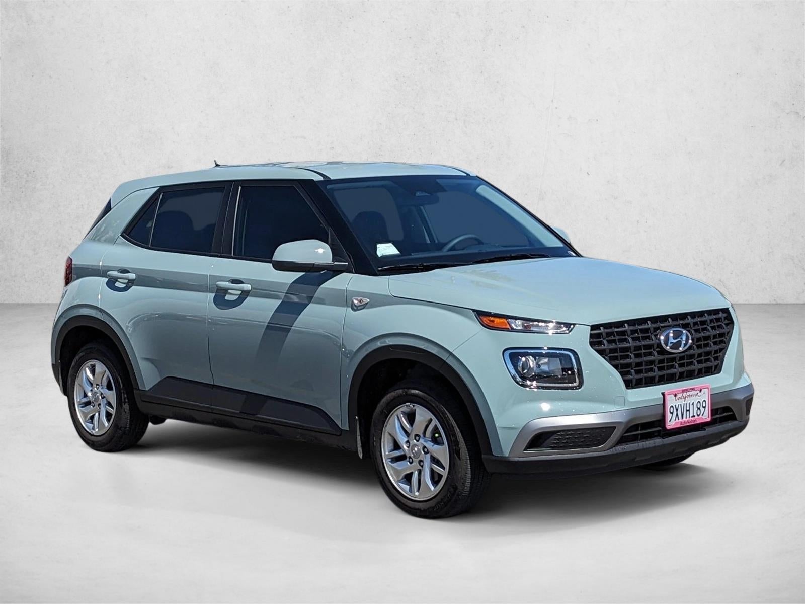 2026 Hyundai VENUE SE FWD