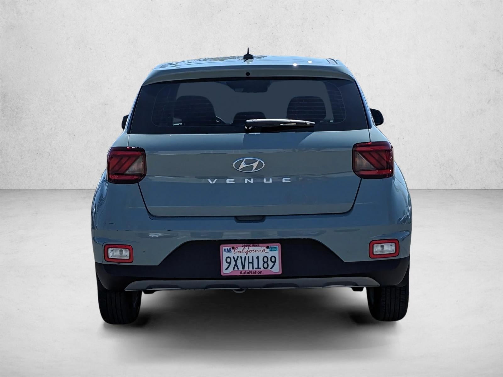 2026 Hyundai VENUE SE FWD
