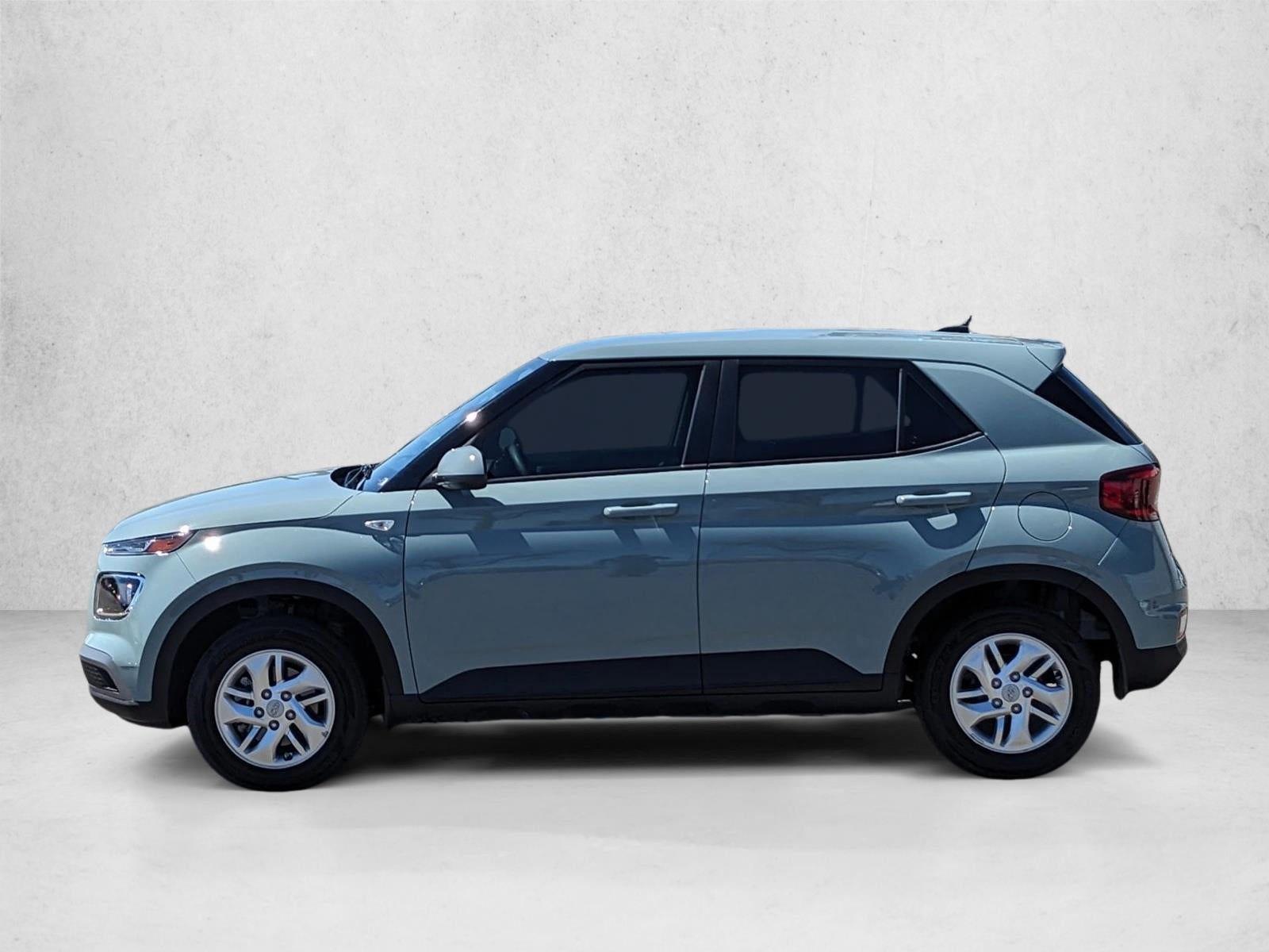 2026 Hyundai VENUE SE FWD
