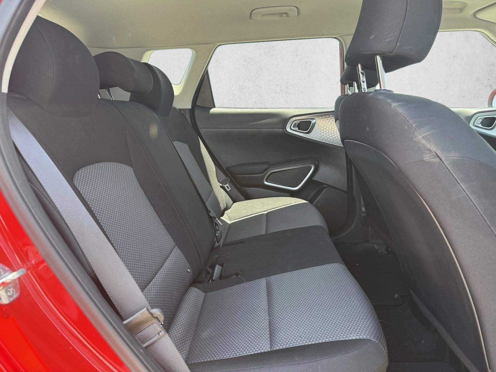 2021 Kia Soul LX IVT