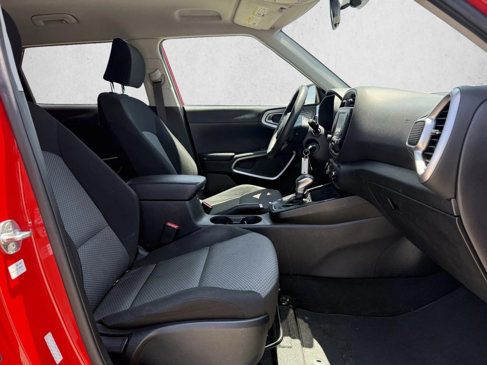 2021 Kia Soul LX IVT