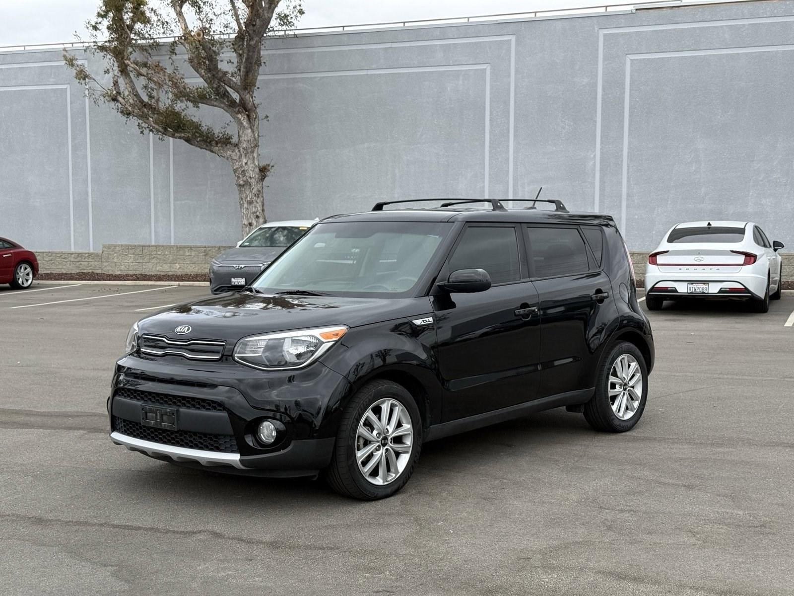 2018 Kia Soul + Auto