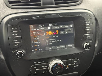 2018 Kia Soul + Auto