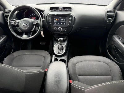 2018 Kia Soul + Auto