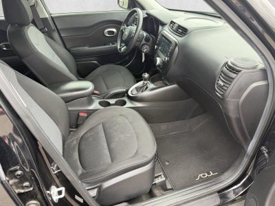 2018 Kia Soul + Auto