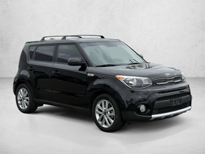 2018 Kia Soul + Auto