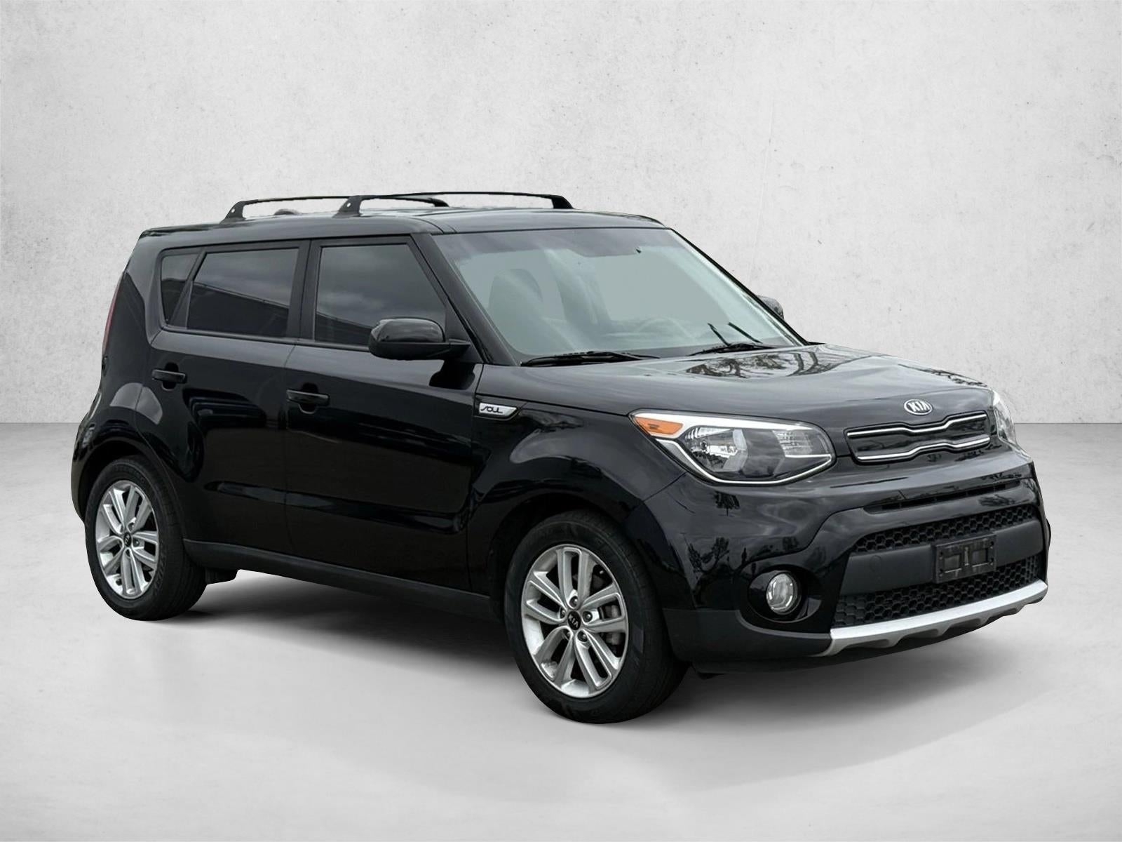 2018 Kia Soul + Auto