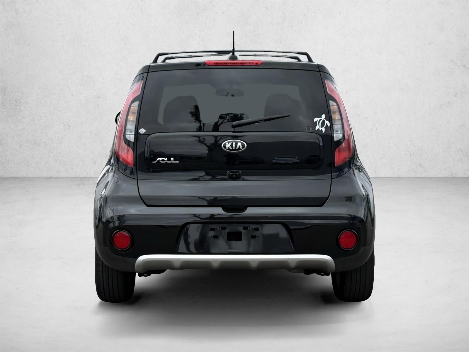 2018 Kia Soul + Auto