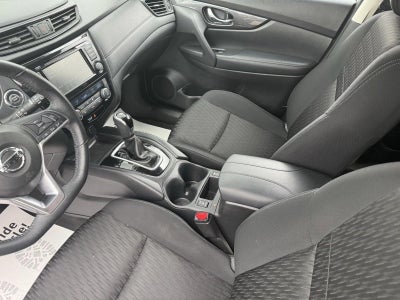 2018 Nissan Rogue FWD SV
