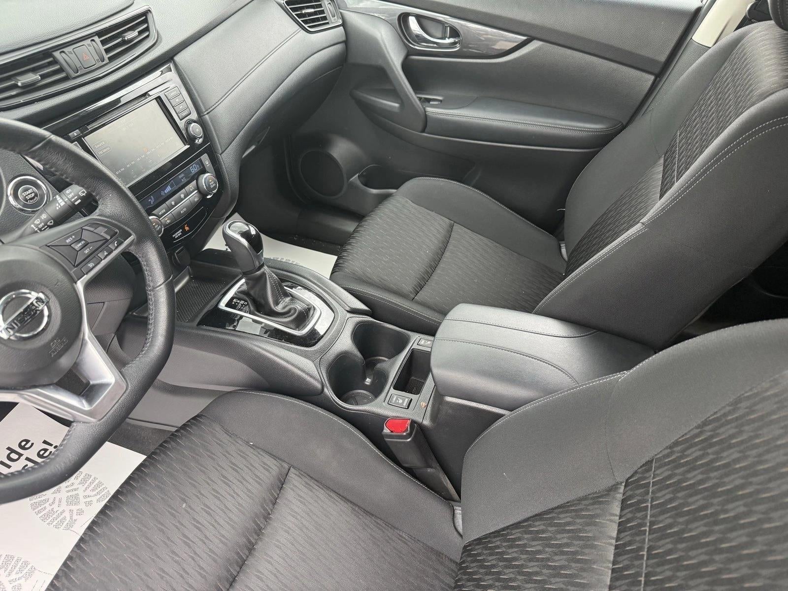 2018 Nissan Rogue FWD SV