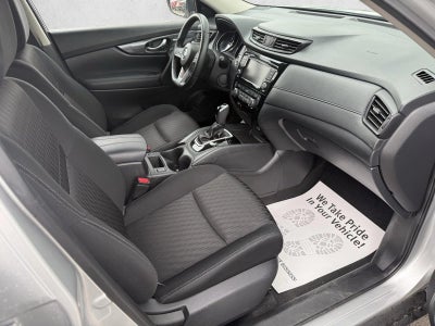 2018 Nissan Rogue FWD SV