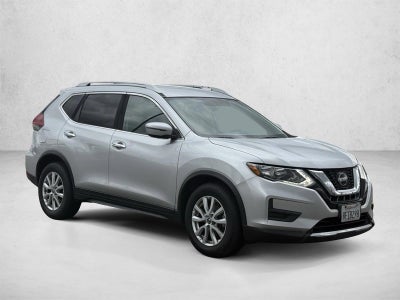 2018 Nissan Rogue FWD SV