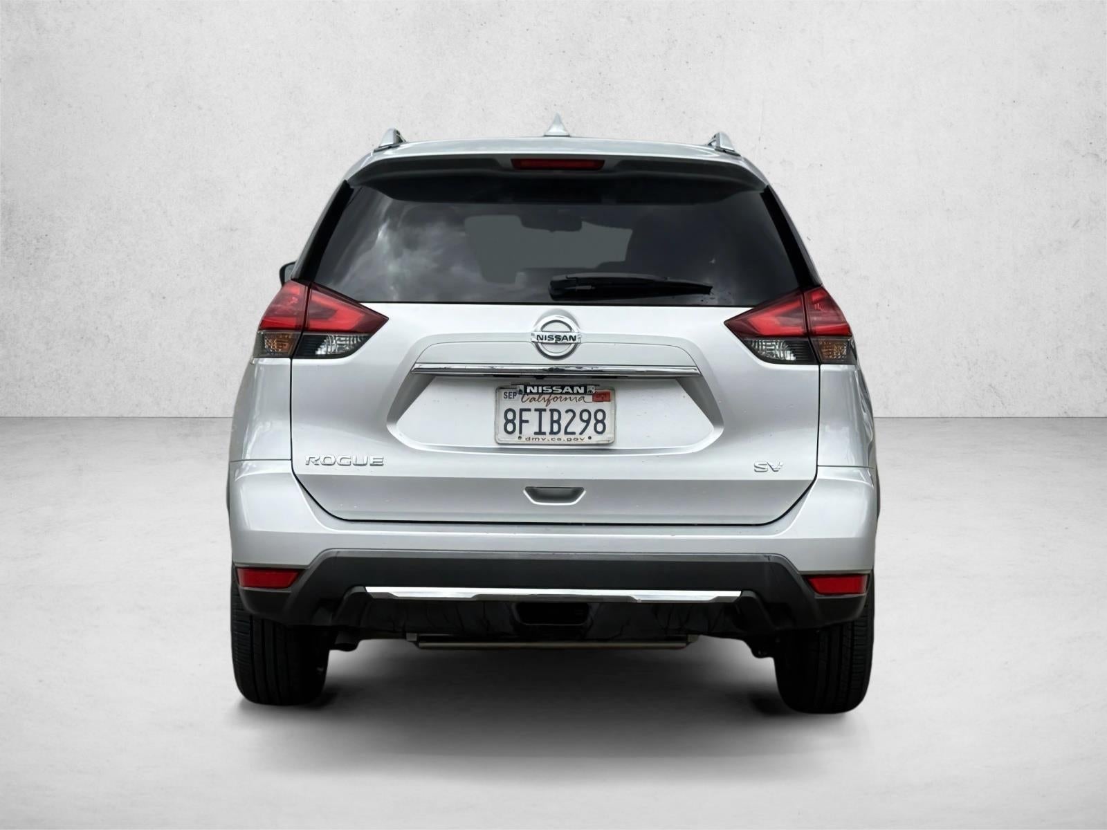 2018 Nissan Rogue FWD SV
