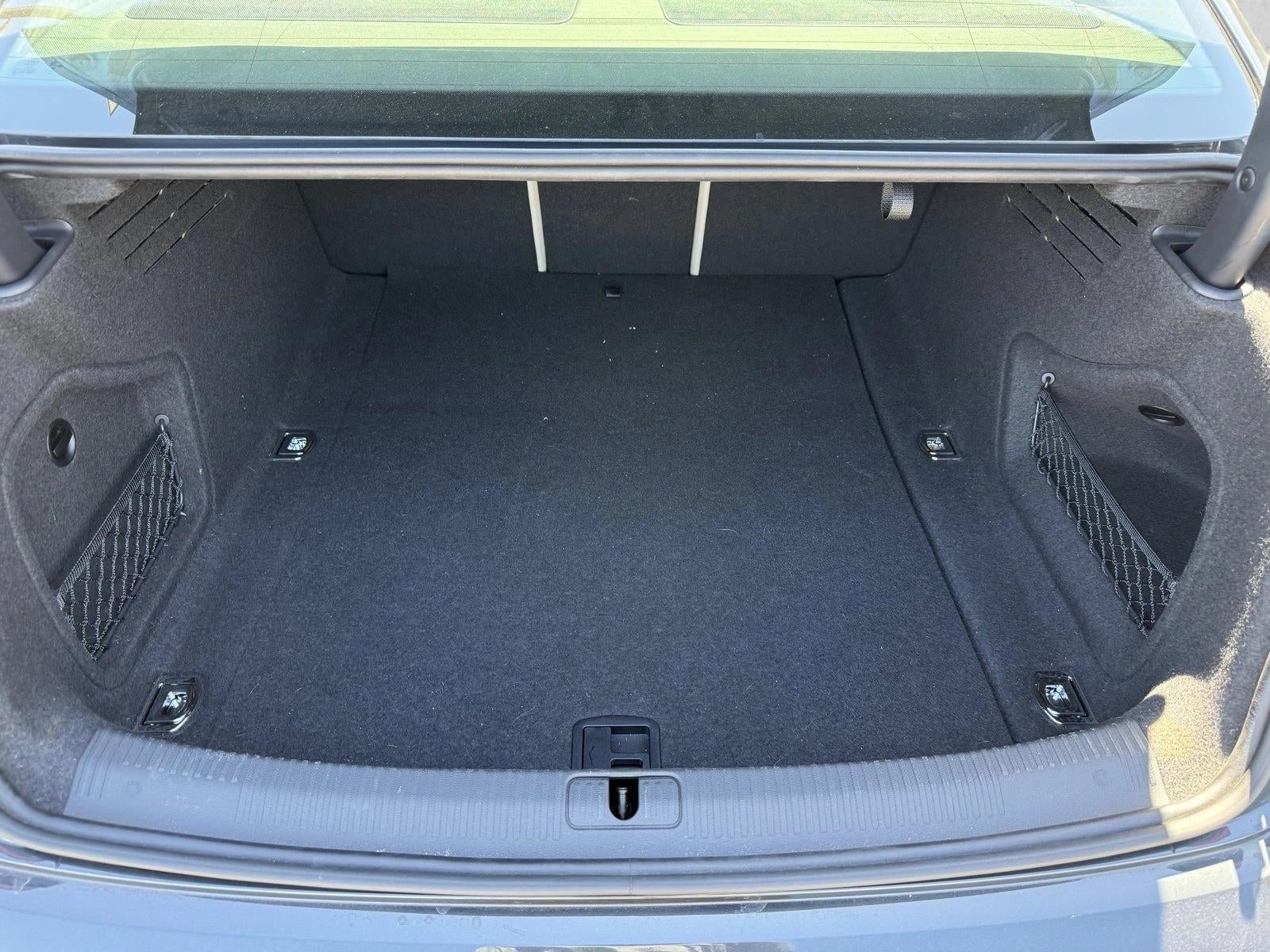 2023 Audi A4 Sedan Premium 40 TFSI quattro
