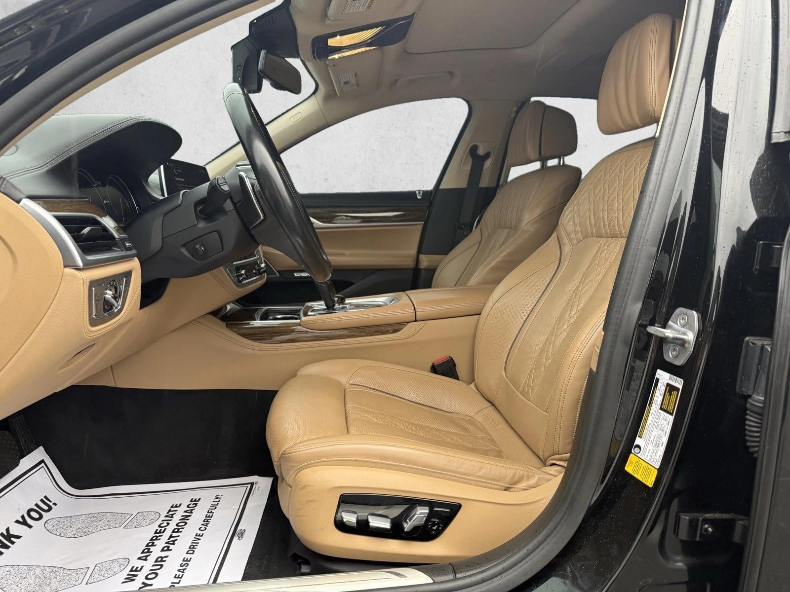 2018 BMW 740e xDrive iPerformance Plug-In Hybrid