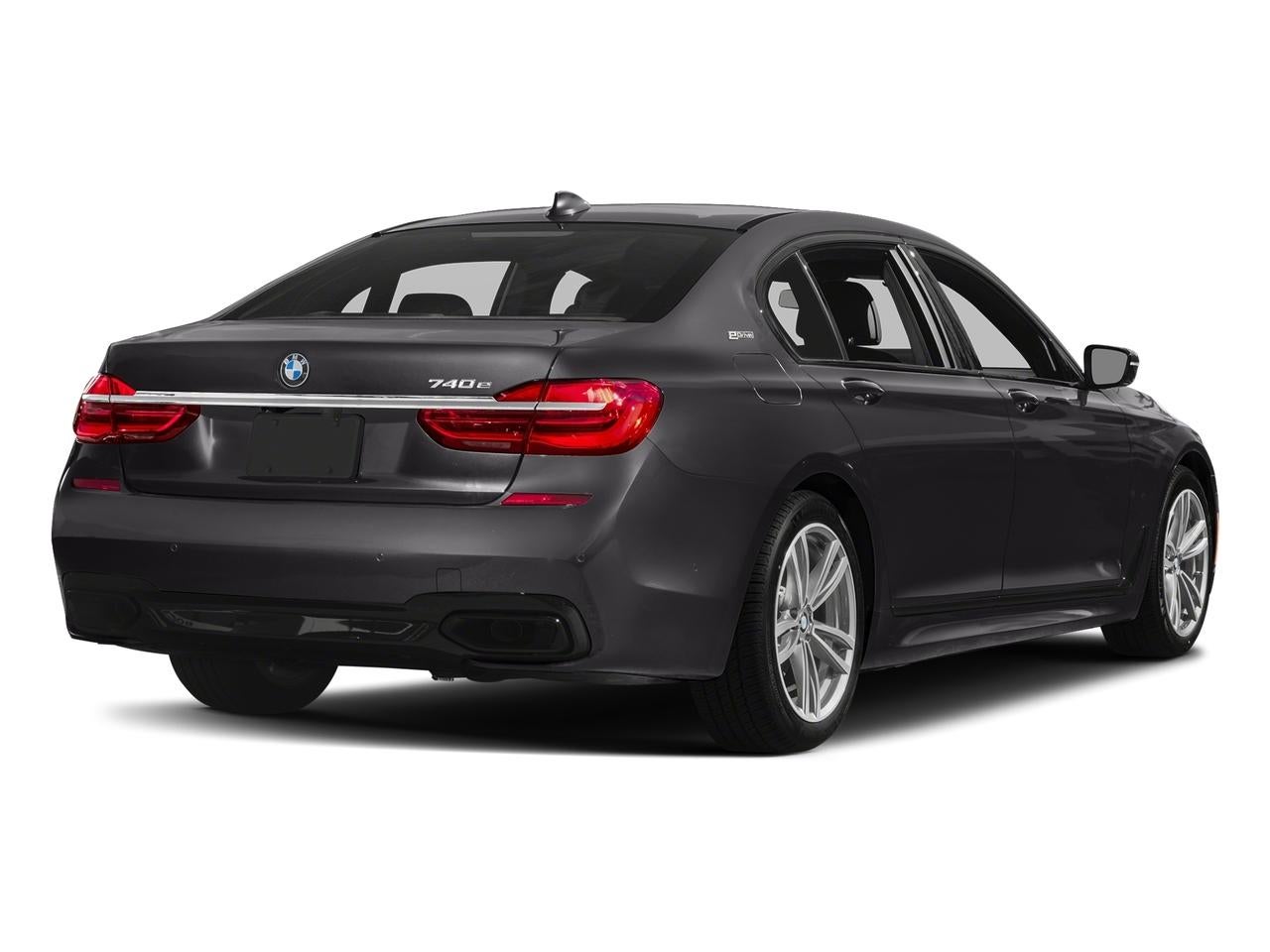 2018 BMW 740e xDrive iPerformance Plug-In Hybrid