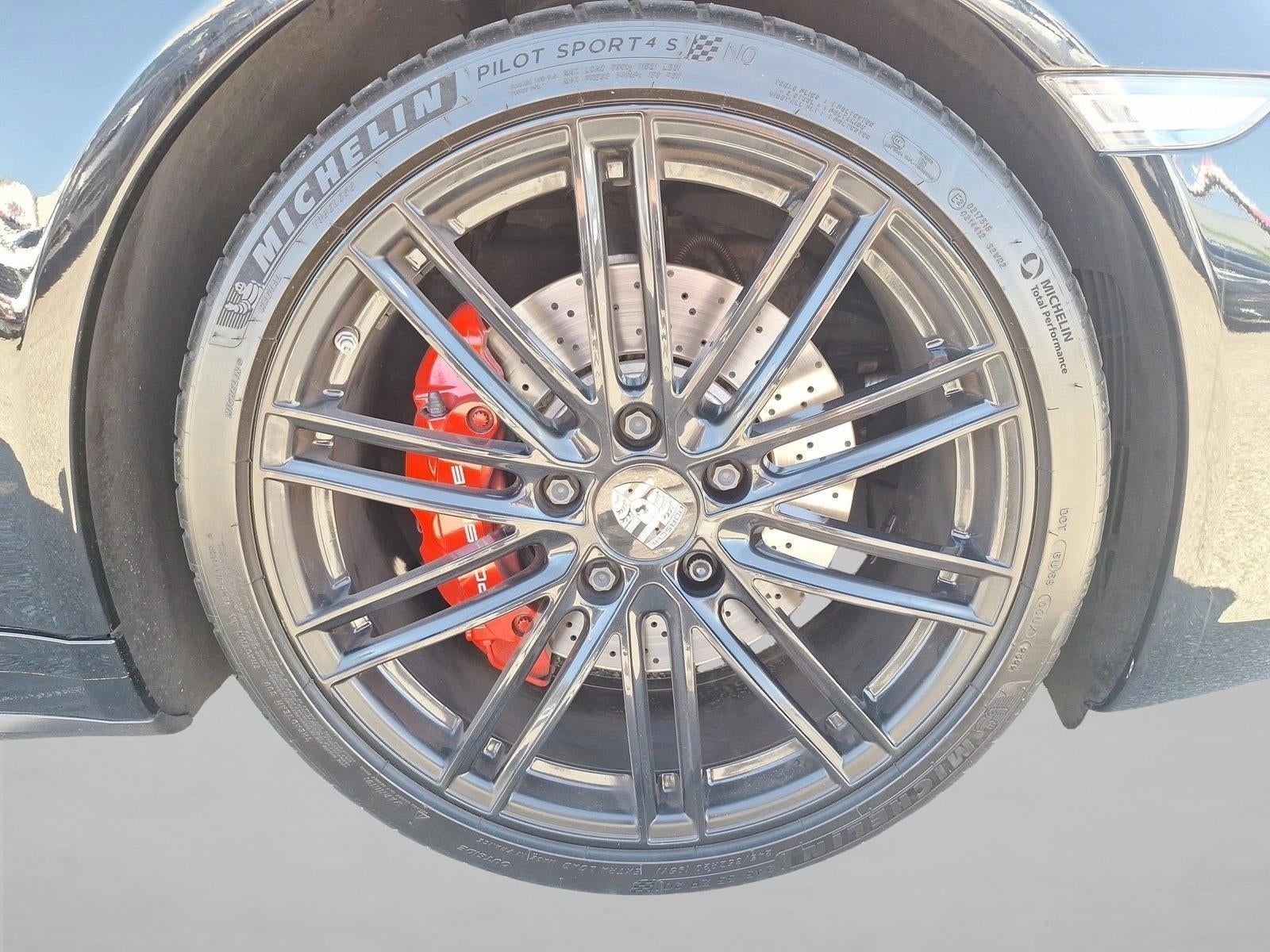 2017 Porsche 911 Carrera 4S Coupe