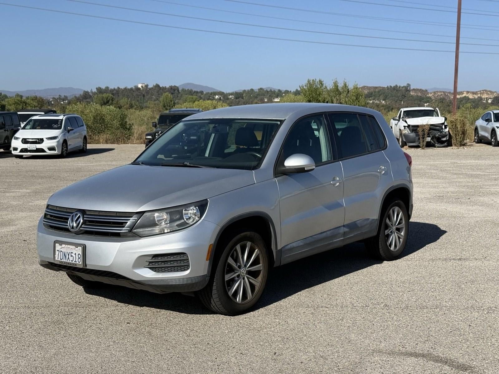 2014 Volkswagen Tiguan 2WD 4dr Auto SE