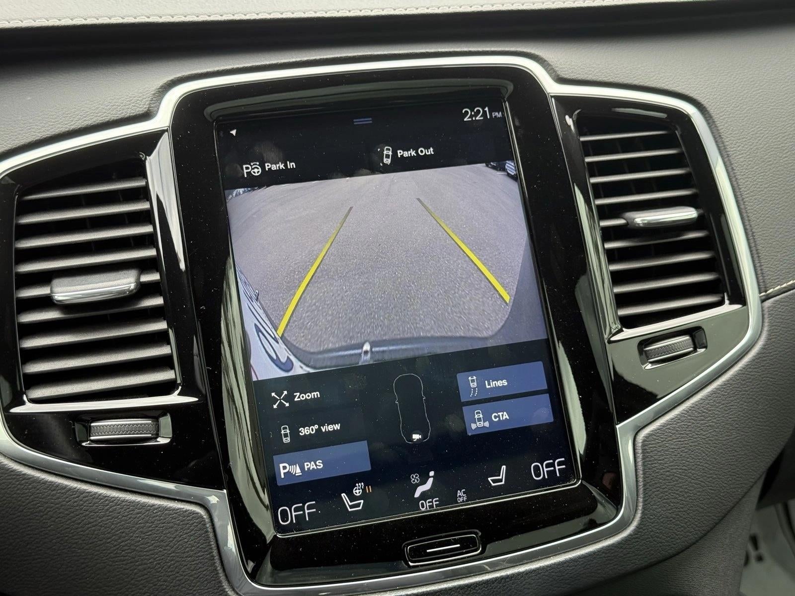 2019 Volvo XC90 T8 eAWD Plug-In Hybrid R-Design
