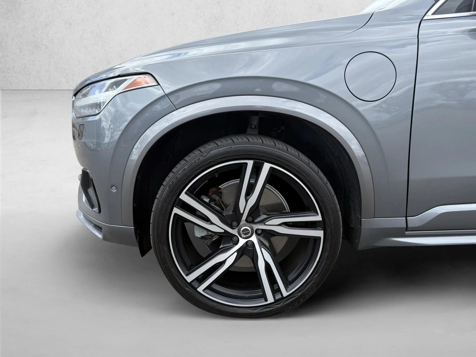 2019 Volvo XC90 T8 eAWD Plug-In Hybrid R-Design