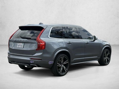 2019 Volvo XC90 T8 eAWD Plug-In Hybrid R-Design