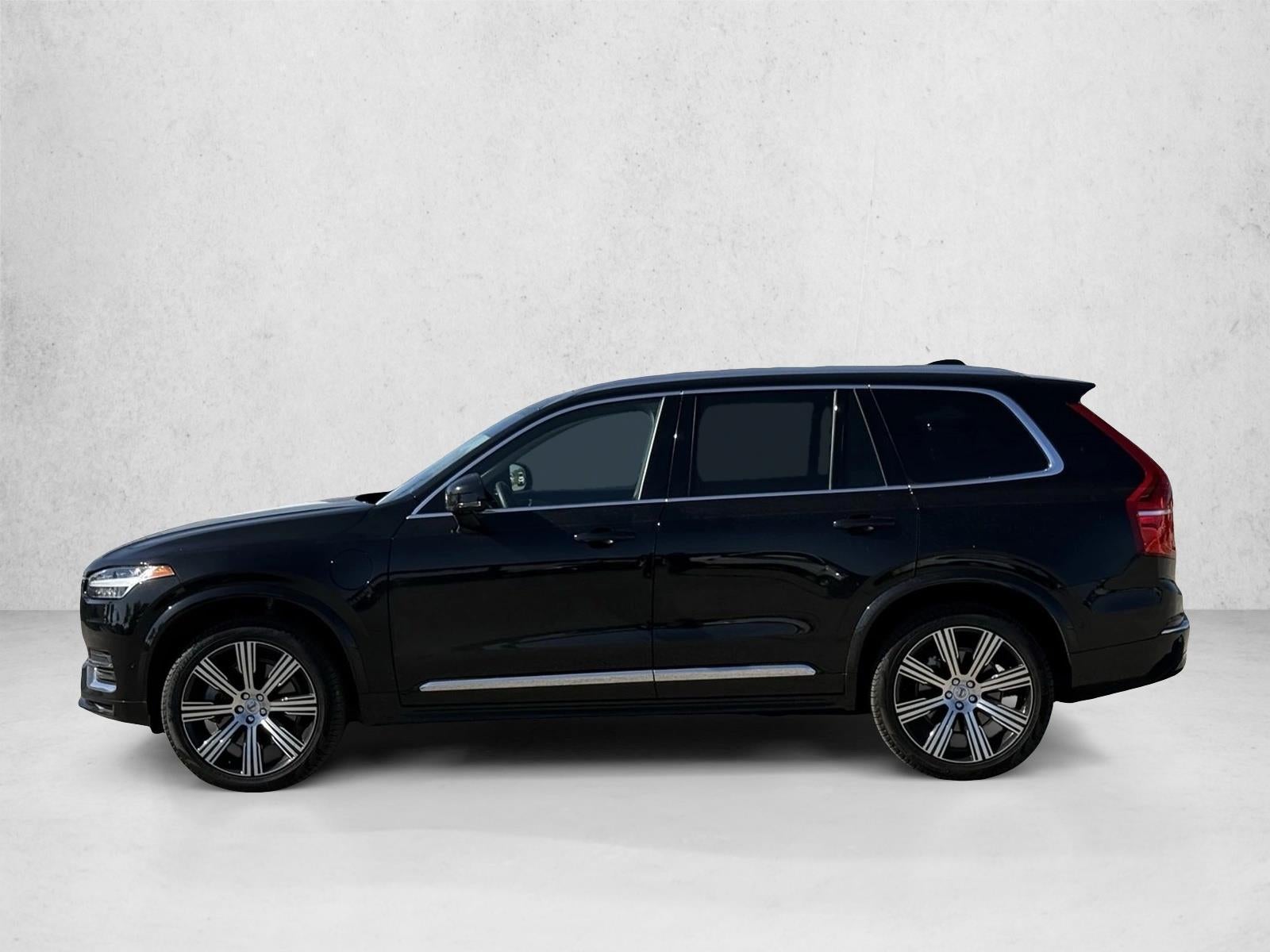 2025 Volvo XC90 Plug-In Hybrid T8 AWD Plus 7-Seater