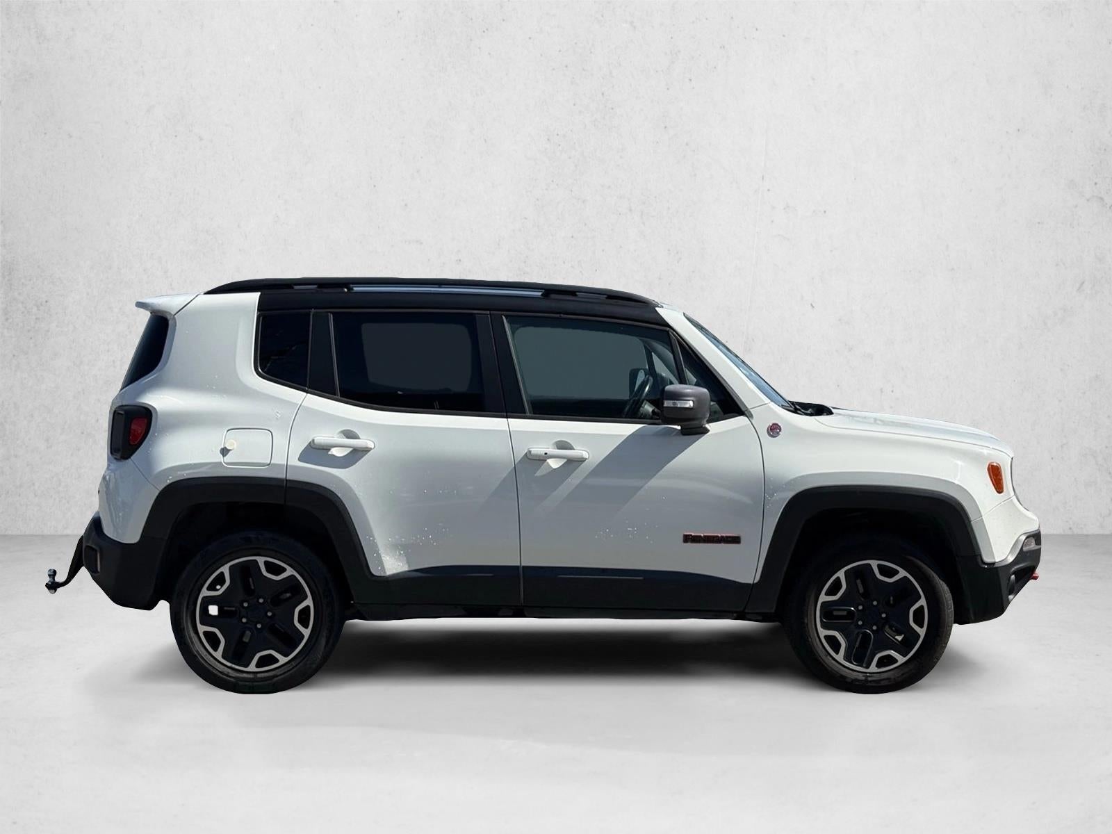 2016 Jeep Renegade 4WD 4dr Trailhawk