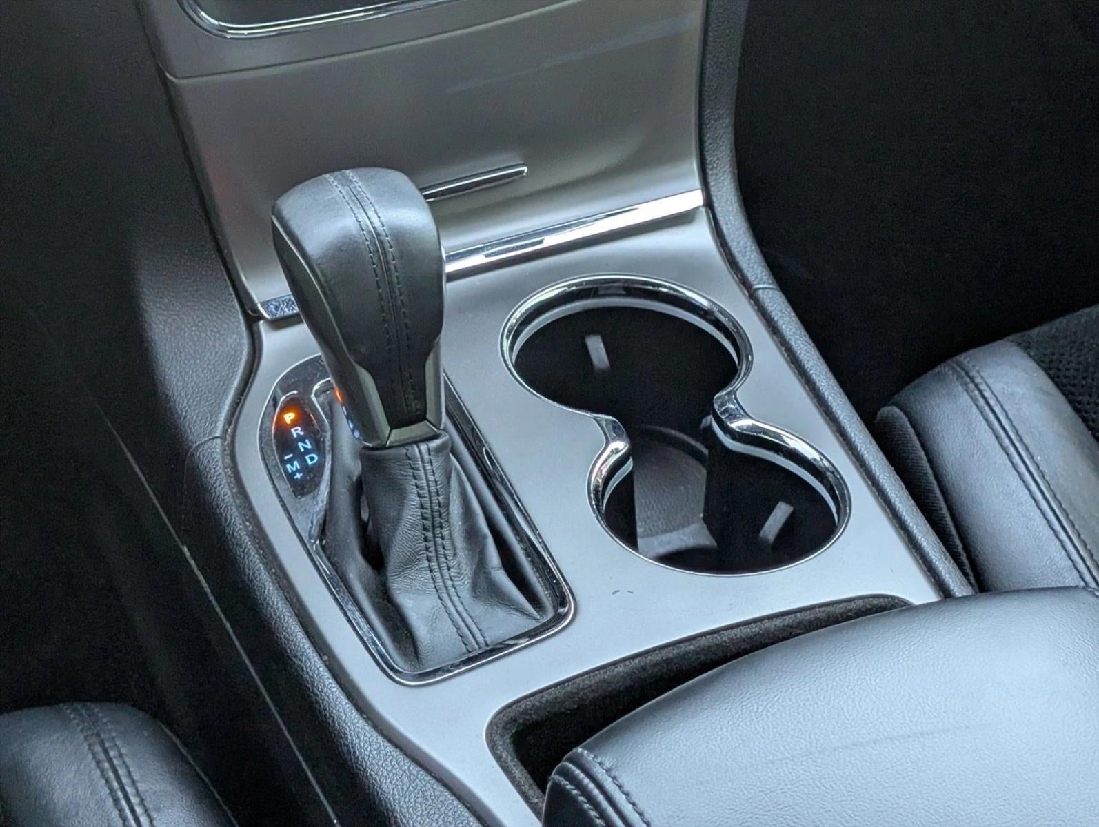 2017 Jeep Grand Cherokee Altitude 4x2 *Ltd Avail*