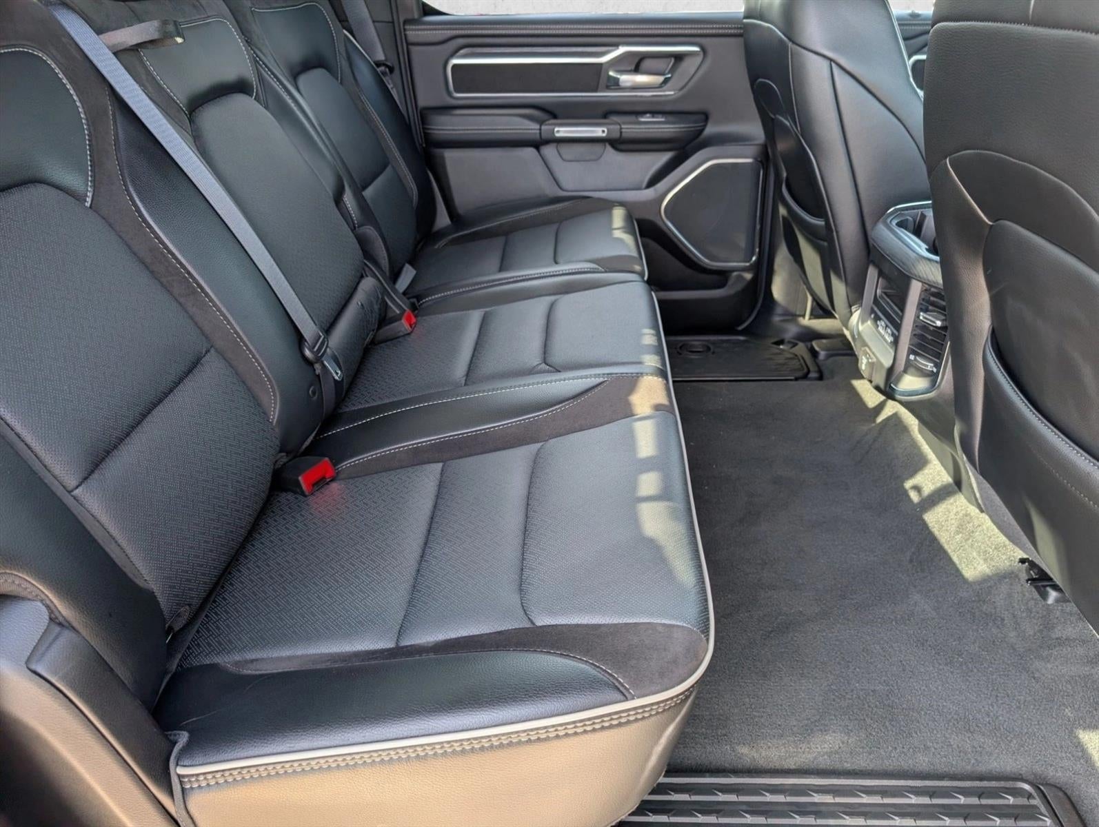 2024 RAM 1500 Laramie 4x4 Crew Cab 5'7" Box