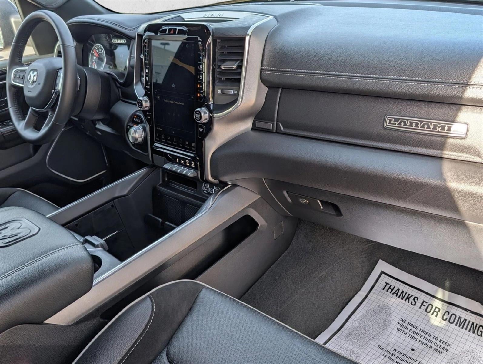 2024 RAM 1500 Laramie 4x4 Crew Cab 5'7" Box