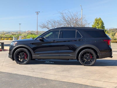 2026 Ford Explorer ST 4WD