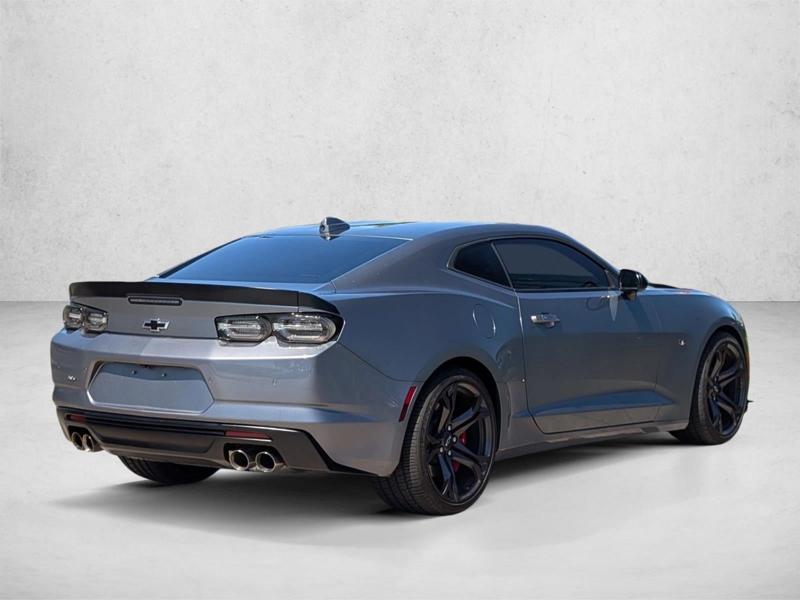 2021 Chevrolet Camaro 2dr Coupe 2SS