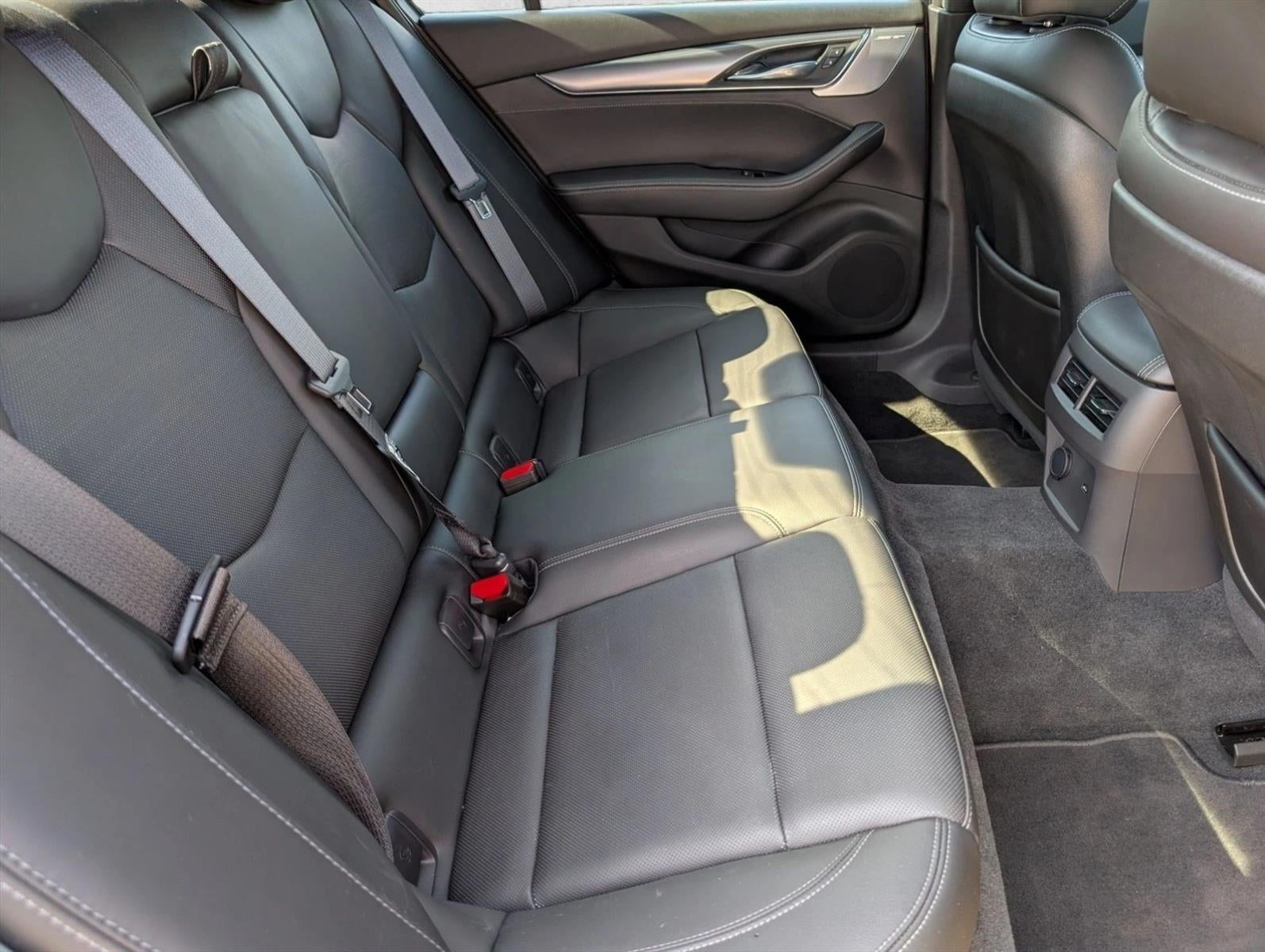 2022 Cadillac CT5 4dr Sdn Premium Luxury