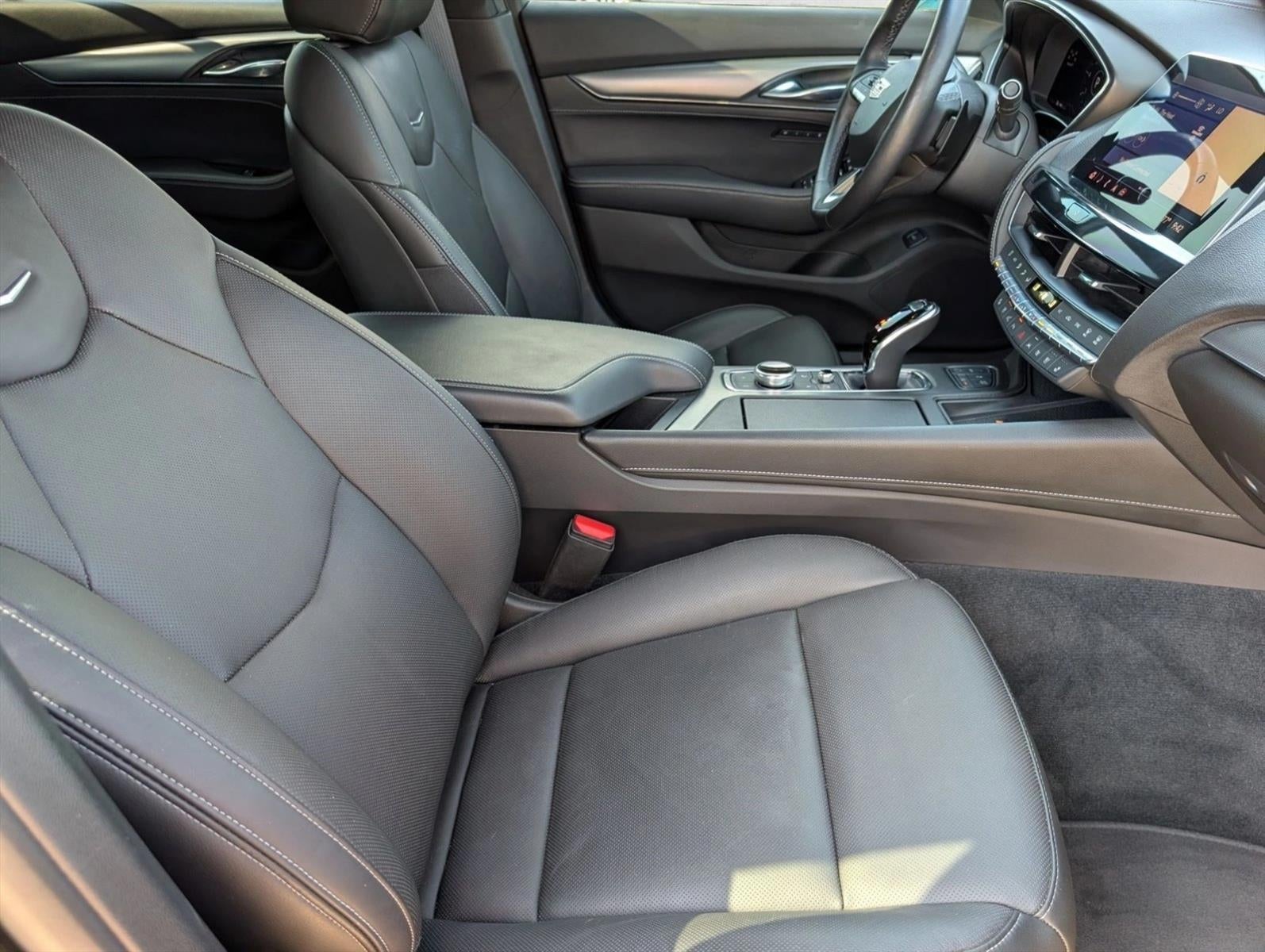 2022 Cadillac CT5 4dr Sdn Premium Luxury
