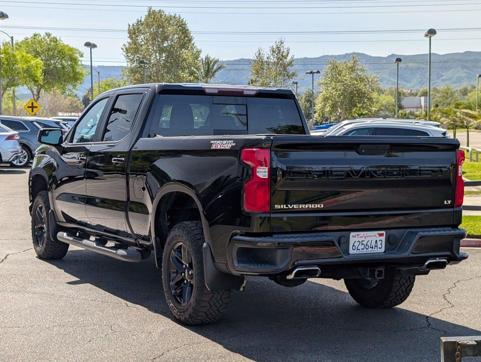 2020 Chevrolet Silverado 1500 Crew Cab Standard Box 4-Wheel Drive LT Trail Boss