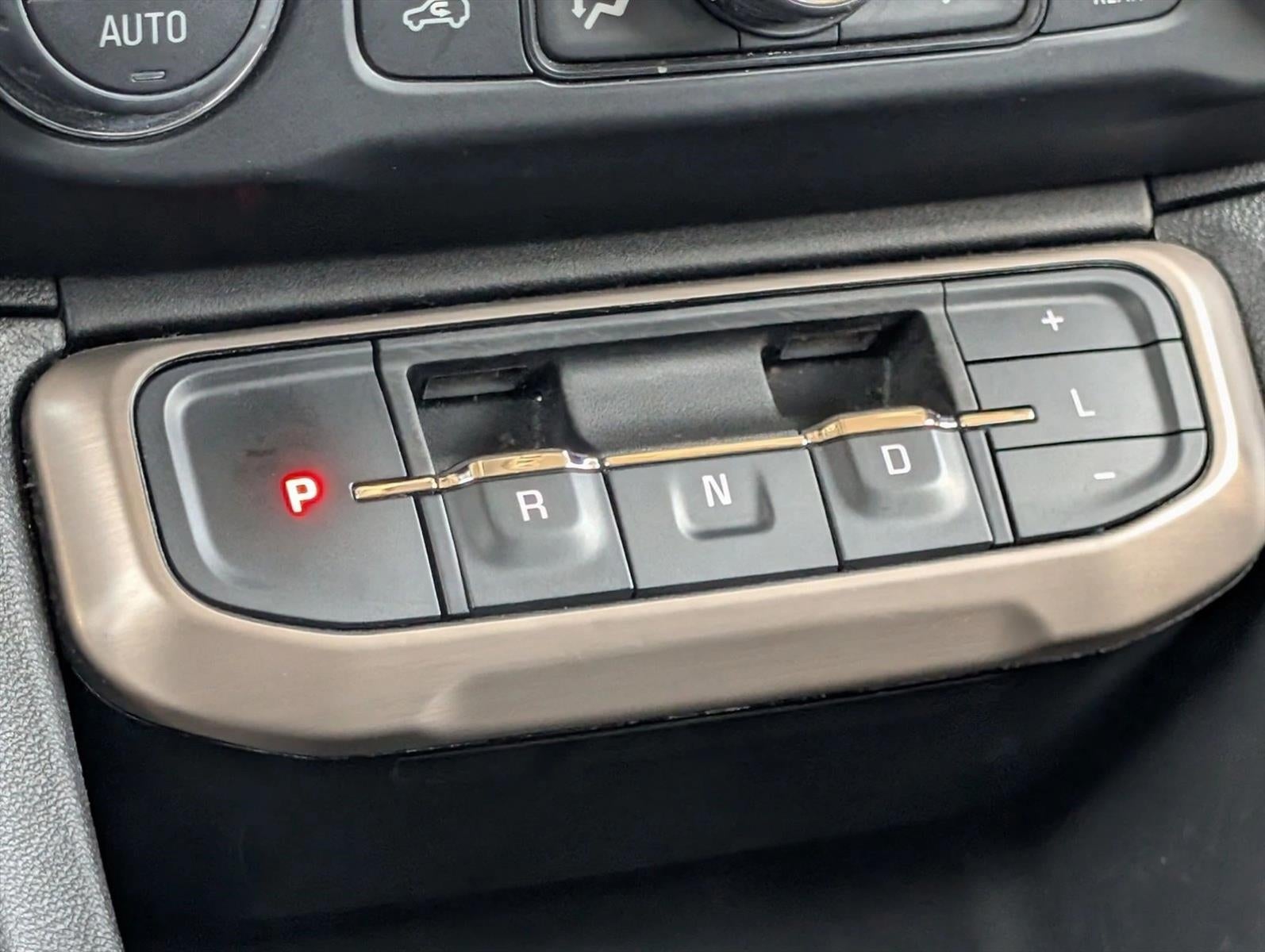 2023 GMC Acadia FWD Denali